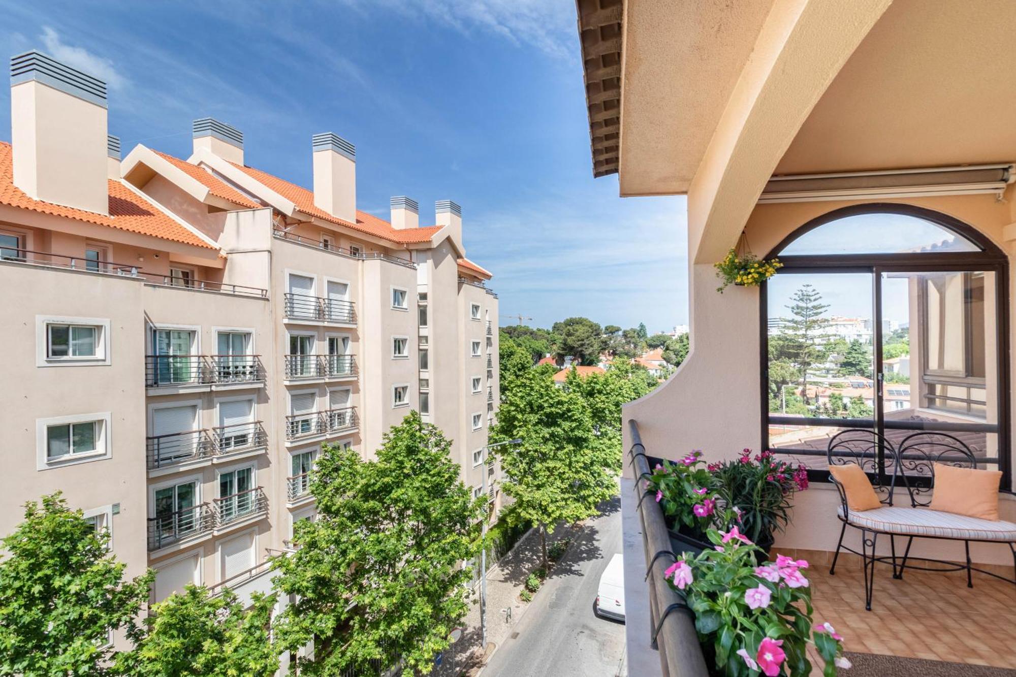 Central Cascais Apartment With Private Parking מראה חיצוני תמונה