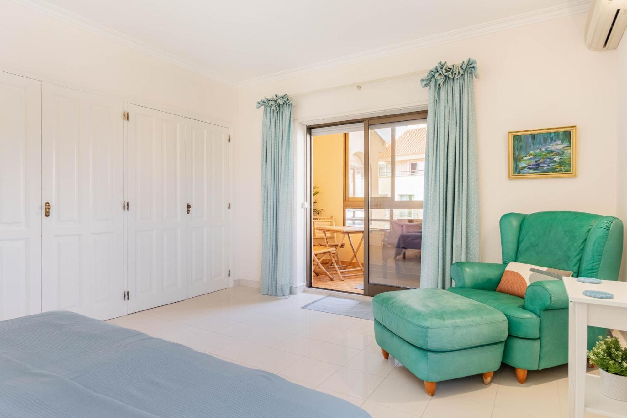 Central Cascais Apartment With Private Parking מראה חיצוני תמונה
